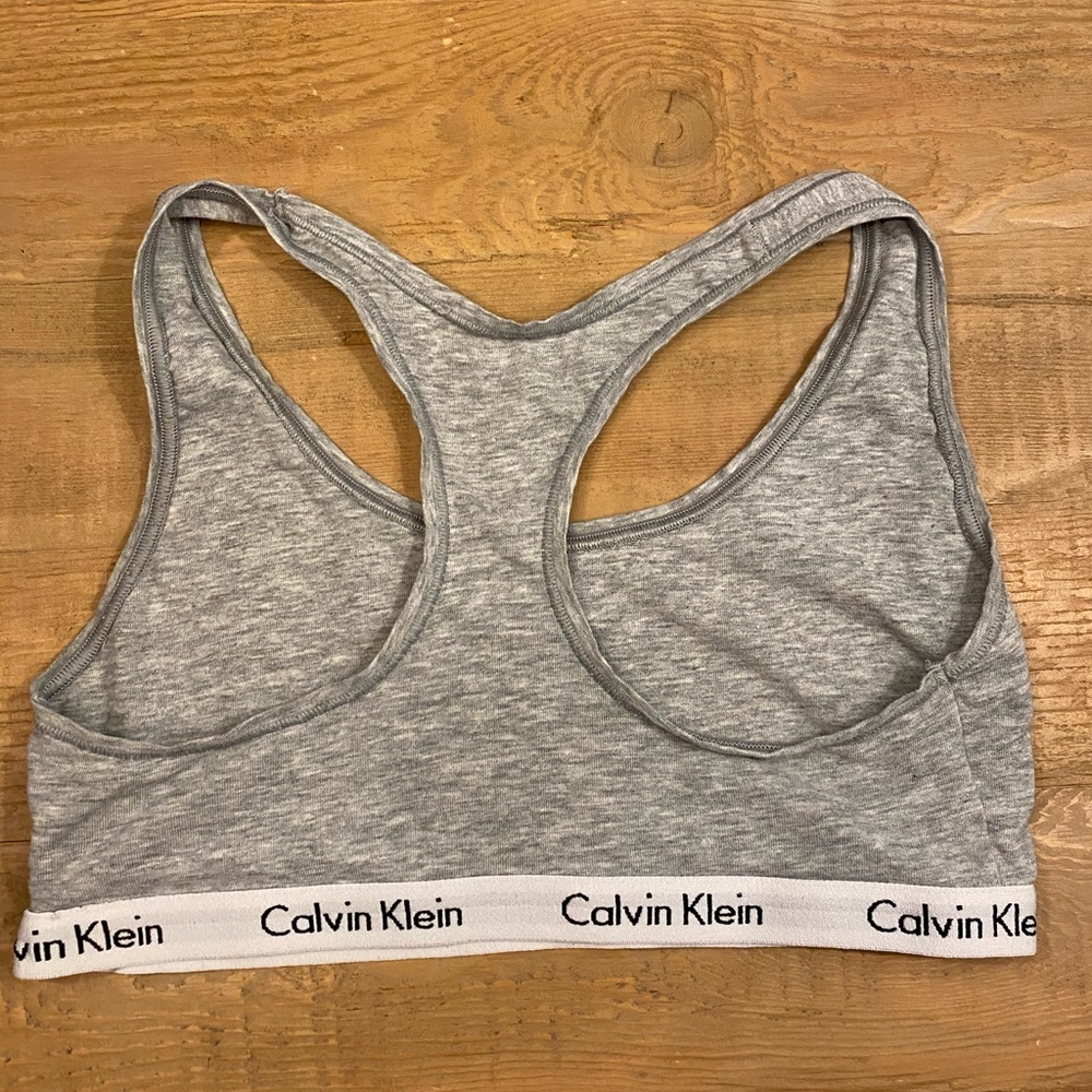 Calvin Klein Razorback bralette - Picture 3 of 3